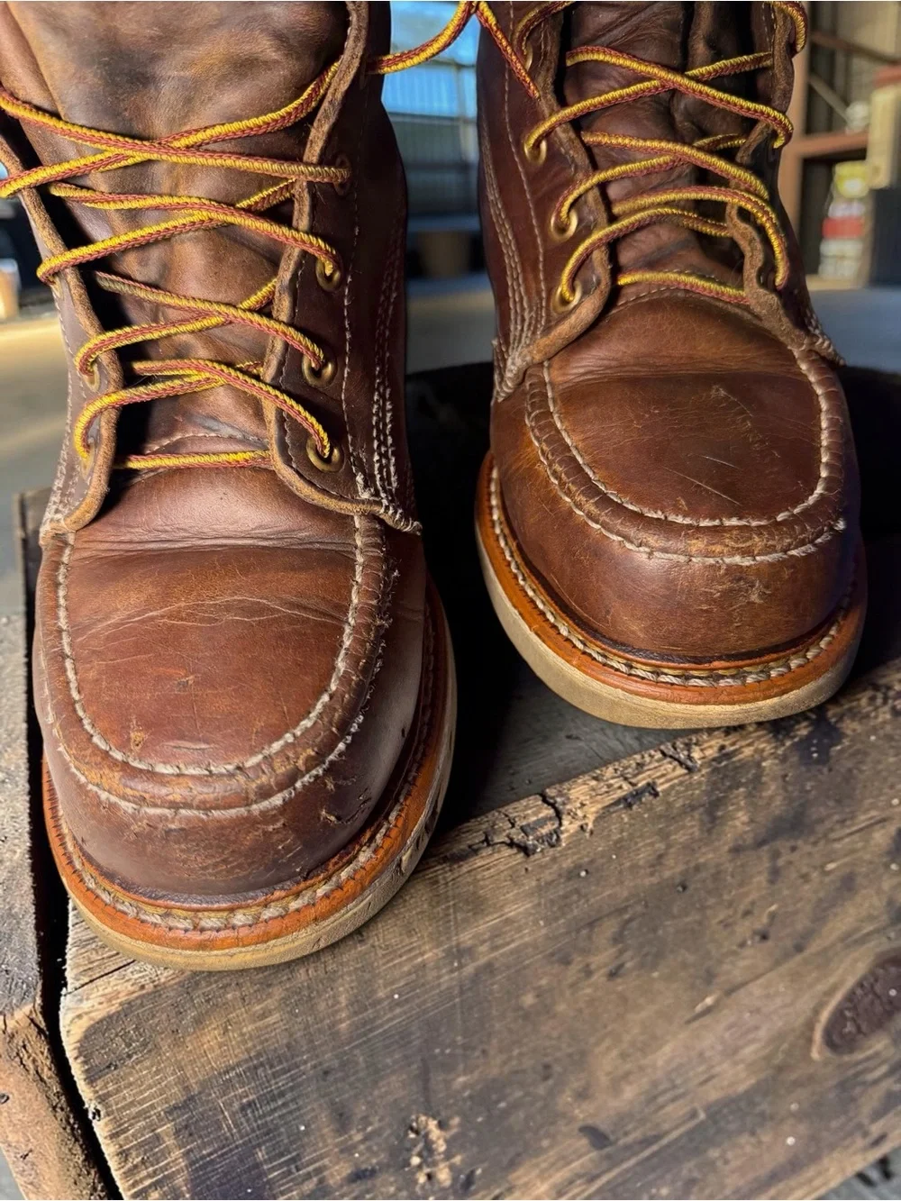 thorogood brown leather